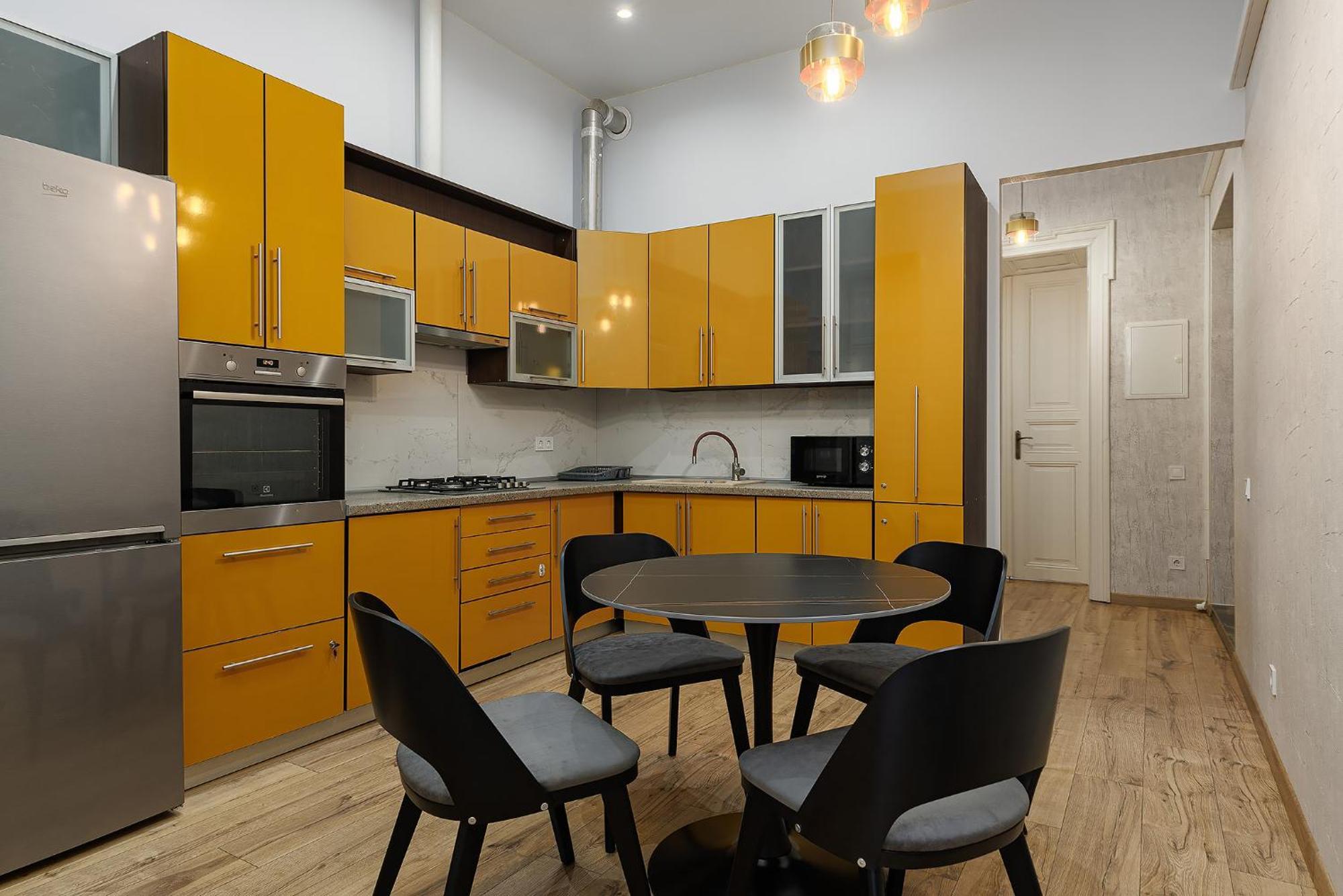 2 - Bedroom Apartments Galicia Lviv Exterior foto